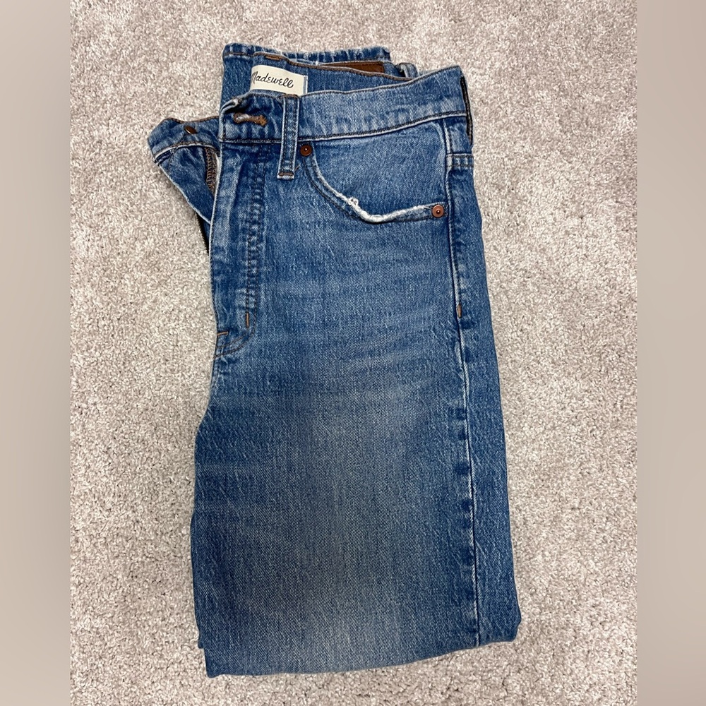 Madewell Classic Straight Jean - Size 25